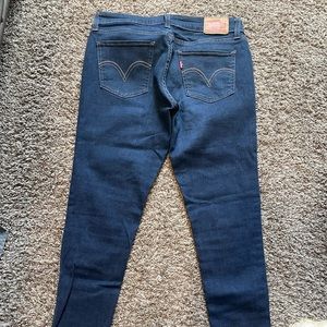 Levi’s super skinny jeans